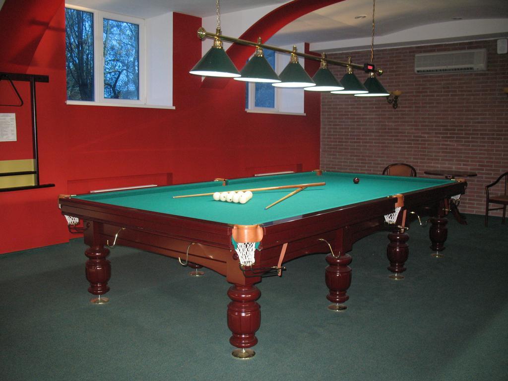 Optima Hotel Deluxe Kryvy Rih Extérieur photo